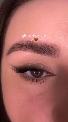 Simple Makeup Looks Eye Shadow, Hoco Makeup Brown Eyes, Cute Hoco Makeup Looks, Makeup Ideas Hoco, Formal Dance Makeup, Hoco Makeup Ideas Natural, Makeup For Dances, Make Up For Prom Night Makeup Ideas, Bar Makeup Looks