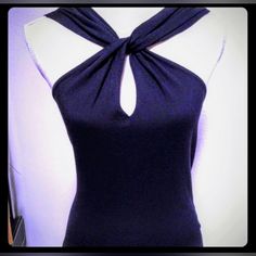 Brand New, Classy & Sexy Sweater Top. Rich, Dark Black, Sleeveless, Scoopneck With A Full Back. Silk & Cashmere. - Sz Medium - Retail $225 Elegant Stretch Halter Sleeveless Blouse, Elegant Stretch Halter Top Sleeveless, Elegant Stretch Halter Sleeveless Top, Elegant Stretch Tank Top For Party, Elegant Fitted Sleeveless Tank Top, Elegant Stretch Halter Neck Tank Top, Fitted Sleeveless Blouse Halter Top For Evening, Sleeveless Tops For Night Out, Sleeveless Stretch Halter Top For Party