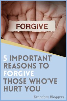 Are you struggling with the idea of forgiving someone who hurt you? The Bible is the best place to start! Here are 5 important reasons that forgiveness matters. #forgiveness #spiritualgrowth #kingdombloggers Forgiving Someone, Kingdom Bloggers, Forgiving Others, Teen Ministry, Giving Up On Life, Christian Business, Asking For Forgiveness, Biblical Inspiration, To Forgive