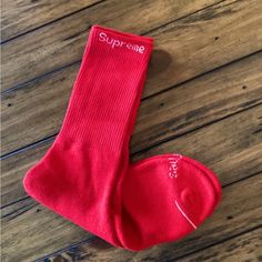 New With No Package. I Will Bag Them Before Shipping For A Nice Presentation. Men’s Socks. Non Smoking Home. Ships Same Day Or Next! Bundle Items And Save On Shipping. Casual Red Socks For Streetwear, Sporty Red Cotton Socks, Casual Solid Socks For Stocking Stuffers, Casual Solid Color Socks For Stocking Stuffers, Casual Solid Color Socks, Red Sporty Socks For Winter, Sporty Red Socks For Winter, Hanes Socks, Tie Dye Socks