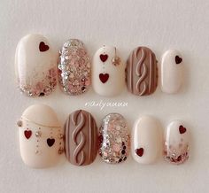 Nails For Holiday, Nail Art Noel, Asian Nails, Hello Nails, Punk Nails, Valentine Nails, Beauty Nails Design, Modern Nails, Christmas Gel Nails