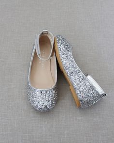 Flats With Ankle Strap, Girls Wedding Shoes, Girls Pumps, Silver Ballet Flats, Glitter Ballet Flats, Mary Jane Ballet Flats, Flower Girl Shoes, Holiday Shoes, Princess Shoes