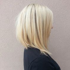 Chop chop changed my hair for summer ☀️ Aline Haircuts, Bob Haircut For Girls, Hair Cuts 2017, Angled Bob Hairstyles, Inverted Bob Hairstyles, Long Bob Haircuts, Lob Haircut, Inverted Bob, Long Bob Hairstyles