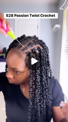 Flat Twist Crochet Hairstyles, Individual Crochet Braid Pattern, Crotchet Hairstyles Quick, How To Crochet Braids For Beginners, Crochet Braid Styles Ideas Black Hair, Easy Crochet Braid Styles, No Braid Crochet, How To Crochet For Beginners Hair, No Braid Crochet Styles