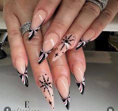 Stilettos Nails, Bedazzled Nails, Art Deco Nails, Hello Nails, Claw Nails, Goth Nails