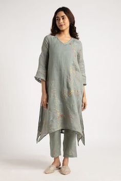 Buy Green 100% Linen Hand Walk In The Clouds Fly Free Kurta And Pant Set For Women by Kaveri Online at Aza Fashions. Fly Free, Hand Screen Printed, In The Clouds, Pants Pattern, Pant Set, The Clouds, Set For Women, Aza Fashion, Three Quarter