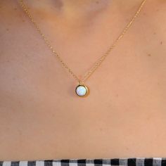 Solid Gold White Opal Pendant Necklace 🌟 Product Features 🌟 ⚖️ Weight: 2.10 Gr 🌈 Material Colors: Yellow Gold, Rose Gold, and White Gold 📏 Chain Length: 17 inch, 18 inch, 19 inch, 20 inch 🎁 Presentation: Shipped with a special box and bag 🔄 Returns: Right to return within 7 days ✨ Material and Color: Product color does not fade or darken 🛠️ Handcraftsmanship and Uniqueness: Handcrafted and may vary by 5% (+-) About White Opal White Opal is known for its captivating play-of-color, showcasi Opal Choker, Opal Necklace Gold, Bezel Necklace, Real Rose, Opal Pendant Necklace, White Gold Chains, Opal White, Necklace White, Necklace Dainty