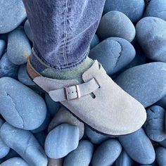 —@cjhol2112 - Birkenstock Bostons, for when you wanna wear slippers outside 🏞 Comfortable Textured Clogs For Fall, Casual Fall Clogs For Everyday, Comfortable Leather Footbed Clogs For Fall, Casual Fall Clogs For Everyday Wear, Casual Everyday Clogs For Fall, Fall Casual Clogs, Casual Everyday Fall Clogs, Everyday Clogs With Leather Footbed And Flat Heel, Casual Clogs With Round Toe For Everyday