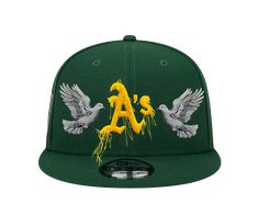 Short Brim Fitted Hat For Baseball Season, Green Snapback Hat For Streetwear With Short Brim, Green Baseball Cap For Streetwear With Short Brim, Green Baseball Cap With Short Brim For Streetwear, Green Streetwear Baseball Cap With Short Brim, Green Short Brim Baseball Cap For Streetwear, Short Brim Snapback Hat For Baseball Season, Graphic Hats