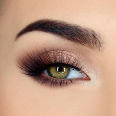 Natural Eyes Eyeshadow Palette - Too Faced | Sephora Eyeshadow Palette Too Faced, Brown Matte Lipstick, Too Faced Natural Eyes, Eye Makeup Designs, Makijaż Smokey Eye, Makeup Hacks, Brown Eyeshadow, Eye Makeup Art, Natural Eyes