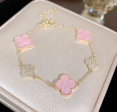 @vancleefarpels Custom Gold Jewelry, Four Leaf Clover Bracelet, Girly Bracelets, Van Cleef And Arpels Jewelry, Clover Bracelet