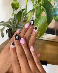 Nails Design Smile Face, Winter Nail Ideas Simple Gel, Fun Nail Inspo Fall, Cute Inspo Nails, Nail Ideas Builder Gel, Fall Utah Nails, Nail Ideas Funky