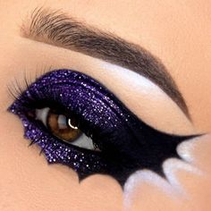 Bay Wing Eyeliner, Purple Halloween Makeup, Beautiful Halloween Makeup, Fantasy Make-up, Halloweenský Makeup, Halloween Make-up Looks, Drag Make-up, Halloween Eye Makeup, Witch Makeup