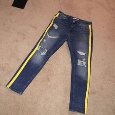 Size 32 Skinny These Pants Was Tried On Never Worn Outside Great Condition. Casual Yellow Straight Leg Jeans, Yellow Five-pocket Pants For Spring, Spring Yellow Pants With Five Pockets, Yellow Straight Leg Denim Bottoms, Yellow Denim Bottoms With Pockets, Casual Yellow Pants With Five Pockets, Casual Yellow Denim Jeans, Casual Yellow Mid-rise Jeans, High Rise Yellow Cotton Jeans