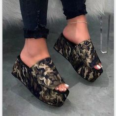 2024 Ladies Summer New Luxury Brand Flat Non-slip Beach Thick-soled Sandals Women Fashion Outdoor 2020 Shoes, Wedge Slippers, Leopard Slippers, Leopard Print Sandals, Leopard Print Shoes, High Heel Slippers, Womens Sandals Summer, Slides Women, Heel Slippers