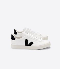 Veja Trainers, Basket Veja, Basket Noir, Trending Sneakers, Synthetic Materials, French Brands