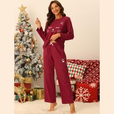 Great for loungewear, nightwear, sleepwear, home bedroom, and daily wear. This loungewear pajama stress for women is constructed of soft fabric, comfy, breathable, and skin friendly, making it convenient to take on/off and keep you pretty and comfortable all day. Featuring a plaid contrast design, soft and comfortable making you feel cozy all night, and enjoy a comfortable sleep and sweet dream. No matter the cozy bedtime, casual home relaxation, laze afternoon, or comfy bath, the soft and light Tops With Pants, Contrast Design, Casual Home, Sleep Comfortably, Home Bedroom, Nightwear, Soft Fabric, Pajama Set, Cute Cat