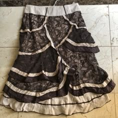 Size Medium Skirt From Hazel, A Brand That’s Sold At Anthropologie. Left Side Zipper. See Last Photo For Details. Fairycore Maxi Skirt, Funky Skirts, Grunge Skirts, Cool Skirts, Thrift Manifestation, Goth Skirts, Grunge Witch, Thrift Ideas, Oc Clothes