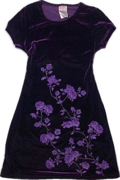 Short Purple Dress, Whimsigoth Fashion, Rose Lalonde, Willow Dress, Purple Floral Pattern, October Fashion, Floral Pattern Dress, Ootd Inspo, Pattern Dress