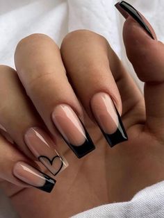 Black Nail Square Designs, Black Minimal Nails, Cute Simple Black Nails, Nail Inspo Matte, Black Vday Nails, Bestie Nails Friends, Short Square Nails Black, Claire Nails, Black Nails Short