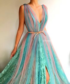 Greek Gown, Queen Outfit, Dress Shapes, Couture Dresses, Fancy Dresses, Tulle Dress, Dream Dress