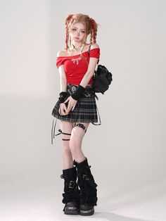 ❤︎クールカレッジベルトチェックスカート❤︎ Check Skirt Outfit, Short Black Skirt Outfit, Stylish Pose, Shein Clothes, Video Game Outfits, Easy Poses, Short Skirts Outfits, Short Black Skirt, Alt Clothes