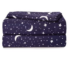 two sheets with stars and crescents on them