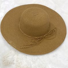 New Without Tags! One Size Wide Brim Straw Hat For Vacation, One Size Flat Brim Sun Hat For Vacation, Chic One Size Hat For Vacation, Chic Beach Straw Hat In Solid Color, Beige Floppy Sun Hat For Vacation, Chic Solid Straw Hat For Beach, Summer Sun Hat With Flat Brim, Chic Solid Color Straw Hat For Beach, Chic Solid Color Straw Hat For The Beach