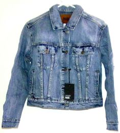 NWT Paige Jo Jo Denim Jacket Grandstone Size XS  Faded aesthetic lends a vintage vibe to this quintessential denim jacket.  Spread collar Long sleeves Buttoned cuffs Button front  Chest buttoned flap pockets  Side seam waist pockets  Cotton/lyocell  Machine wash I mported  SIZE & FIT About 22" from shoulder to hem Classic Light Wash Denim Jacket For Winter, Classic Washed Blue Denim Jacket With Buttons, Washed Blue Denim Jacket With Buttons For Fall, Fall Washed Blue Denim Jacket With Buttons, Winter Denim Jacket With Flap Pockets In Medium Wash, Fitted Denim Jacket With Flap Pockets, Classic Light Wash Denim Jacket For Fall, Casual Fitted Faded Denim Jacket, Fitted Washed Blue Denim Jacket With Buttons