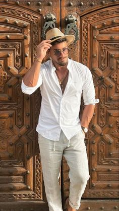 Italian Summer Outfits Men, Guerriero Samurai, Italian Summer Outfits, Summer Outfits Women Over 40, Elegante Casual