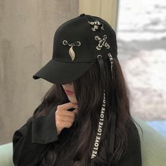 Item Type: Cap Gender: Unisex Style: Street Fashion Size: Adjustable Streetwear Caps, Bone Bordado, Cap Outfit, Black Snapback, Cap Fashion, Japanese Streetwear, Mesh Cap, Casual Hat, Black White Pink