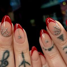 Spider Nails Designs, Spider Nail Designs, Spiderweb Nails, Spooky Nail Designs, Spider Web Nails, Vampy Nails, Spider Nails, Spooky Nails