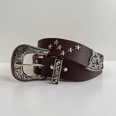 Vintage Brown American Western Cowboy Boho Star Studded Belt These Belts Are Unisex :)! Beautiful Design One Size Fits Most 1 W X 41l Brand New Cowboy Belt, American Western, Silver Belts, Studded Belt, Brown Belt, Brown Silver, Star Studs, Western Cowboy, Vintage Brown