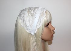 White lace headband, Christian head covering, Structured religious head cover, 6"inches adjustable, plastic free hairband The headband measures [15cm]  6"inches Extremely comfortable: this headband does not give headaches, is perfectly finished with my special technique that makes sure nothing irritate your head. Very beautiful, comfy and easy to wear all day! Professional sewing with a professional finish! * Color- White * Materials used - Lace ribbon, metal insert, velvet ribbon * Pattern- Flo Adjustable White Lace Hair Accessories, White Headband Hair Accessory, Christian Head Covering, Ribbon Pattern, Chapel Veil, Lace Headband, Prayer Shawl, Religious Ceremony, Tie Headband