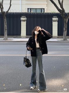 Feminine Jacket, Korean Outfit Street Styles, Korean Casual Outfits, Korean Girl Fashion, Causual Outfits, Ulzzang Fashion, Mode Inspo, Korea Fashion, Kpop Fashion Outfits