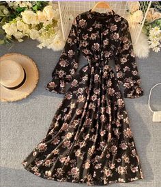 Black Flowery Dress, Floral Print Chiffon Dress, Long Sleeve Chiffon Dress, Chiffon Summer Dress, Girls Long Dresses, Maxi Outfits, Muslimah Fashion Outfits, Stylish Dresses For Girls, Chiffon Long Sleeve