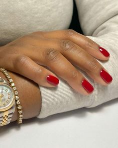 Nail Ideas 2022, Natural Nails Manicure, Opi Gel Nails, Gel Nail Ideas, Short Gel Nails, Work Nails, Red Nail Polish, Red Nail, Nails Manicure