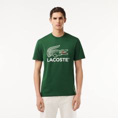 Fly the Lacoste flag in this classic signature tee. The quilted, textured, oversized print is sure to get you noticed. More than just a T-shirt - a daily essential. Green Relaxed Fit T-shirt With Name Print, Luxury Men's T-shirt With Monogram Print, Lacoste Golf Shirt, Lacoste Tshirt Men, Green Cotton Golf T-shirt, Lacoste Sport, Lacoste Men, Signature Print, 2024 Collection