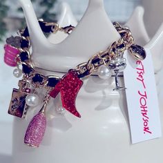 Nwt Betsey New Years Bracelet Charm Chain, Betsey Johnson Jewelry, Pink Champagne, Pink Gold, Womens Jewelry Bracelets, Betsey Johnson, Chain Bracelet, Pink And Gold, Red Color