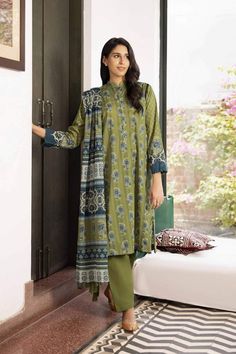 Sana Safinaz M231-023A-CV Muzlin Spring Vol 1 – Sara Clothes Traditional Green Lawn Suit With Floral Print, Unstitched Patterned Lawn Suit, Unstitched Patterned Lawn Suit With Printed Motifs, Unstitched Green Salwar Kameez With Floral Print, Green Cambric Unstitched Suit With Digital Print, Patterned Printed Lawn Suit For Eid, Eid Green Lawn Suit With Digital Print, Long Sleeve Unstitched Dabka Suit, Green Digital Print Lawn Suit For Eid