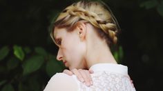 Sticky necks, be gone! Summer Updos, Bridesmaid Hair Braid, Updo With Headband, Braided Half Updo, Blow Hair, Prom Hair Medium, Hair Updos Tutorials, Trendy Bob Hairstyles, Updo Tutorial