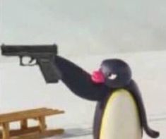 Noot Noot Pingu, Pingu Memes, Pingu Pingu, Noot Noot, Spotify Covers, Reaction Images, Playlist Covers, Reaction Memes, Reaction Pics