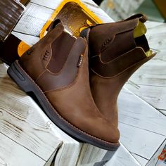 Tiger Shoes, Ankle Boots Men, Timberlands Shoes, Safety Boots, Mens Pants Fashion, Cool Boots