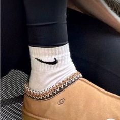 One Pair Never Worn Nike Ankle Socks Outfit Women, Casual No-show Winter Socks, Crocs With Nike Socks, Nike Non-slip Casual Socks, Nike Casual Non-slip Socks, Casual Non-slip Nike Socks, Nike Ankle Socks Outfit, Nike Socks Over Leggings Outfit, Nike Socks Aesthetic