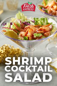 Add a touch of elegance to your New Year’s celebrations with our New Year’s Shrimp Cocktail Salad—succulent shrimp in classic cocktail sauce with a spritz of lemon, all atop our crisp American salad blend. It’s the perfect appetizer or side, adding a touch of freshness to your festive spread! 🍤💚 American Salad, Cocktail Salad, Fish Batter Recipe, Shrimp Salad Recipes, Meat Salad, Shrimp Recipes Healthy, Salad Dressing Recipes Homemade, Seafood Salad, Cocktail Sauce