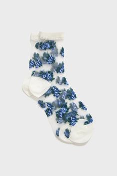 White and blue rose floral sheer socks_1 Angora Socks, Metallic Socks, Texture Socks, Flower Socks, Sheer Socks, Blue Socks, Blue Rainbow, Thick Socks, Cute Socks