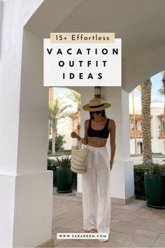 Looking for effortless vacation outfits to wear on your next trip? You need to see these chic and comfortable outfit ideas that perfectly blend style and ease for your getaway. Cute summer vacation outfit ideas for 2024. Whether for a tropical destination, beach day, Mexico, Miami, Greece, or Italy. Beach Neutral Outfits, Holiday Outfit Inspo Summer 2024, Resort Holiday Outfits, Bora Bora Vacation Outfits, Outfits For Mexico Resort, Vacation Outfits Singapore, Tropic Vacation Outfits, Classic Resort Wear, Luxury Beach Outfits Women