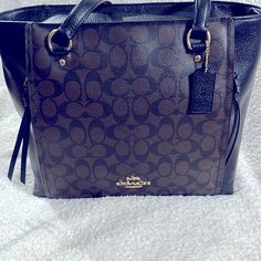 Nwt Coach In Very Good Condition Beautiful Bag. Signature Canvas, Beautiful Bags, Luxury Items, Womens Tote Bags, Coach Bags, Black And Brown, Purses And Bags, Canvas, Women Shopping