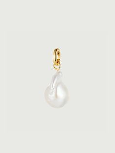 Natural Baroque Pearl Pendant Charm Luxury Baroque Pearl Charm Jewelry, Classic Baroque Pearl Charm Jewelry, Yellow Gold Baroque Pearl Teardrop Jewelry, Yellow Gold Teardrop Baroque Pearl Jewelry, Elegant Pearl Necklaces With Charms, Yellow Gold Baroque Pearl Drop Jewelry, Baroque Yellow Gold Jewelry With Pearl Drop, Baroque Yellow Gold Pearl Drop Jewelry, Luxury Yellow Gold Baroque Pearl Jewelry