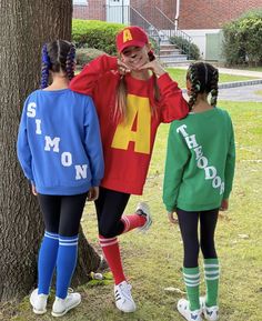 The Chipmunks Costume, Alvin And The Chipmunks Costume, Chipmunks Costume, Halloween Trio, Twin Costumes, Trio Costumes, Diy Crafts Ideas, Spirit Week Outfits, Cute Group Halloween Costumes